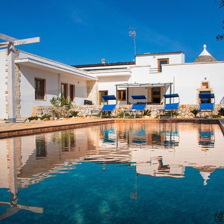 Villa With Trullo And Pool, Alberobello Dış mekan fotoğraf